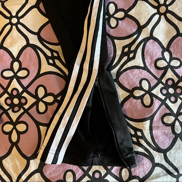 adidas pants! - Picture 7 of 11